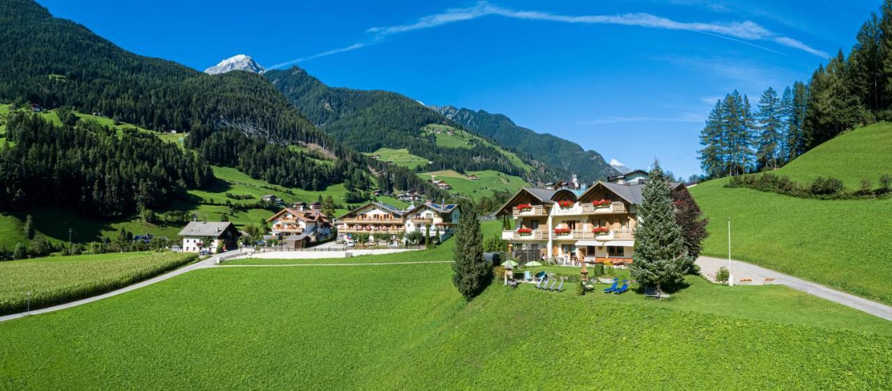 Готель Oberjahrl Ahrntal Екстер'єр фото